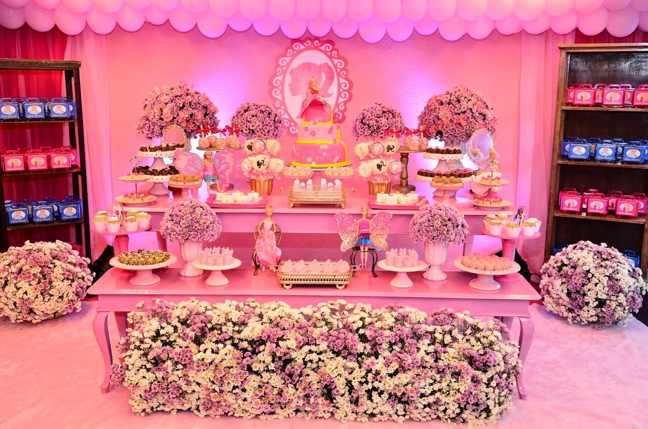 Festa Barbie: prepare uma decoração linda e cor-de-rosa!